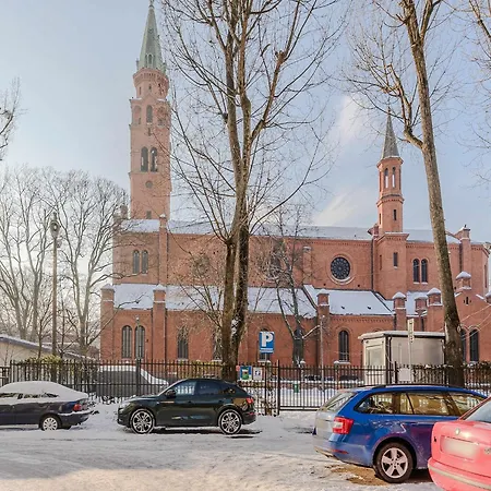Flat With Church Views Διαμέρισμα *